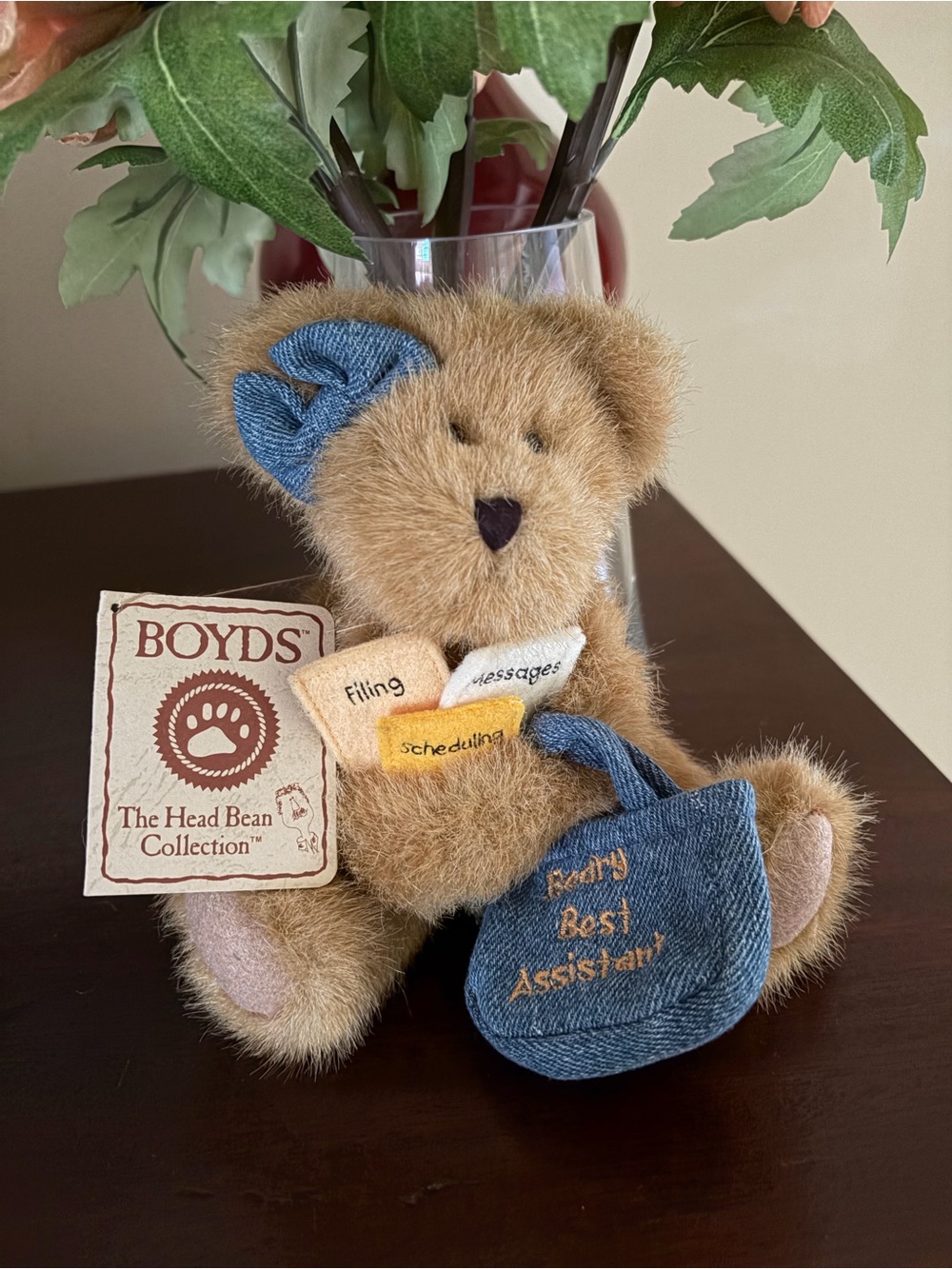 NWT Boyds Bears "Susie Runsitall" vintage plush bear with denim bow and bag